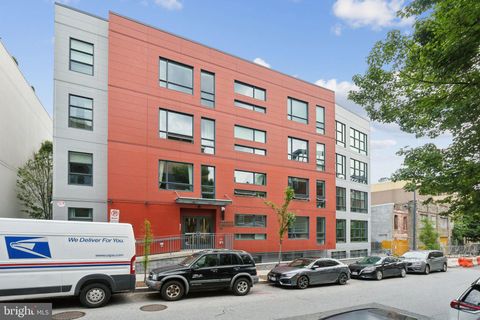 2337 CHAMPLAIN STREET NW 205 WASHINGTON DC 20009