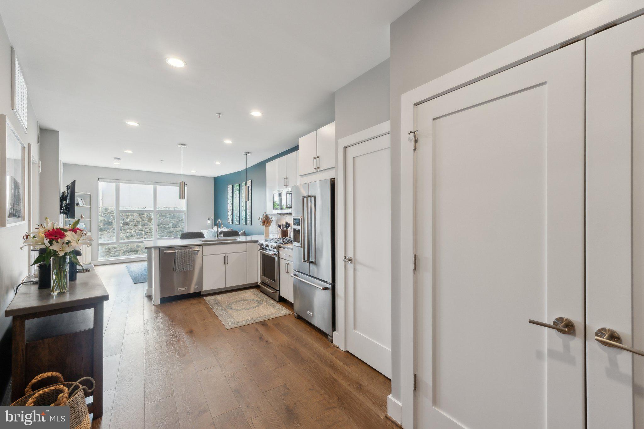 2337 CHAMPLAIN STREET NW 205