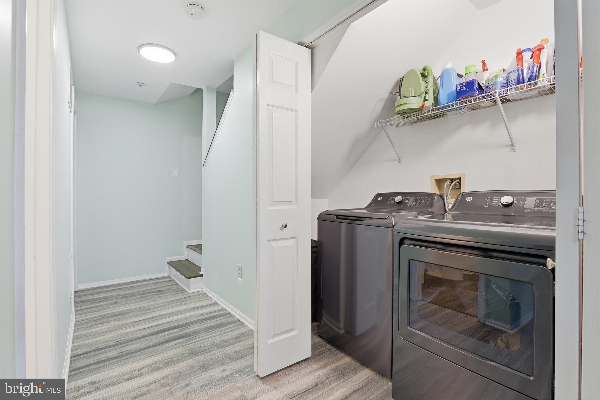 WESTLAKE - Residential