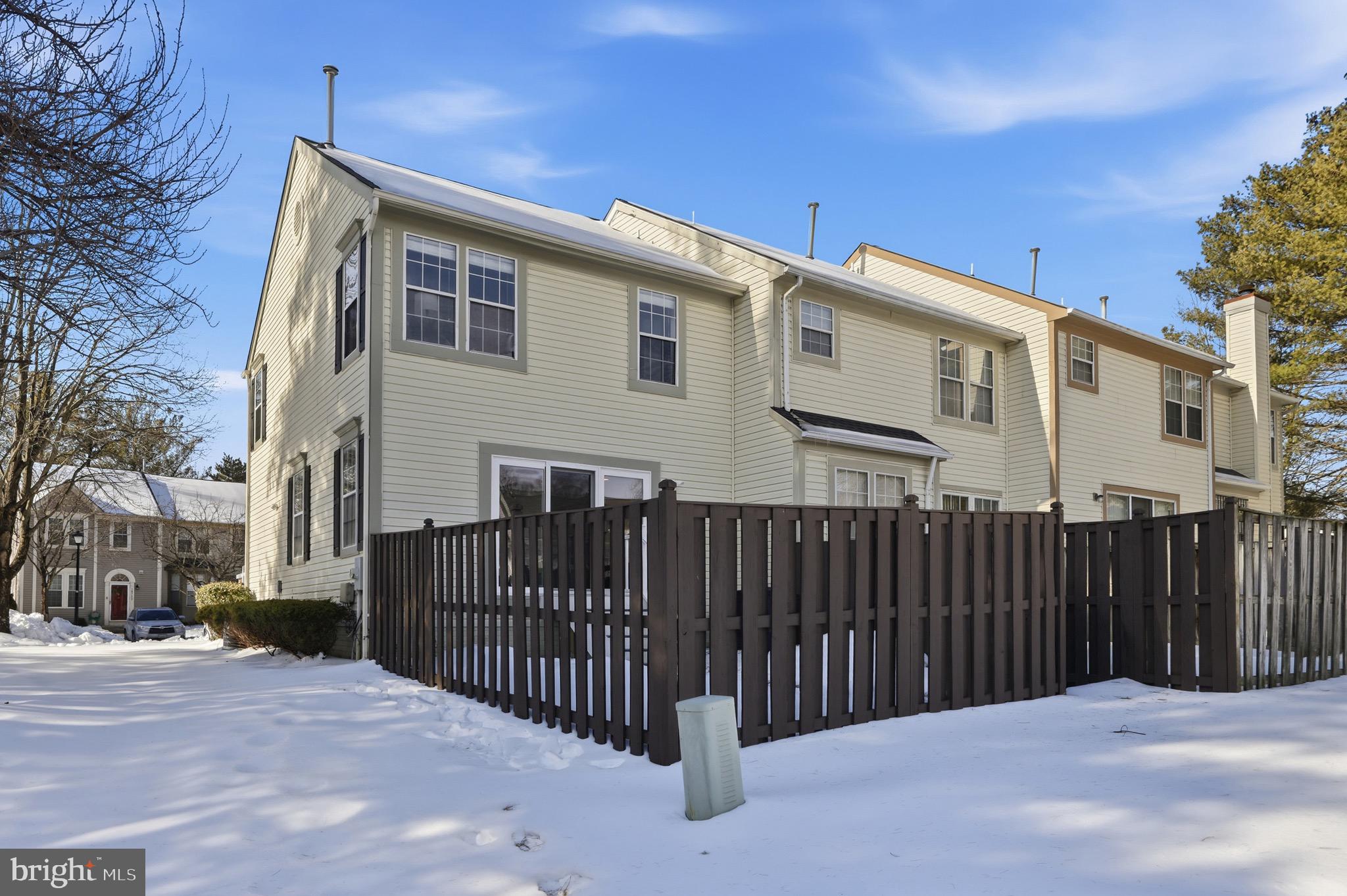 WESTLAKE - Residential