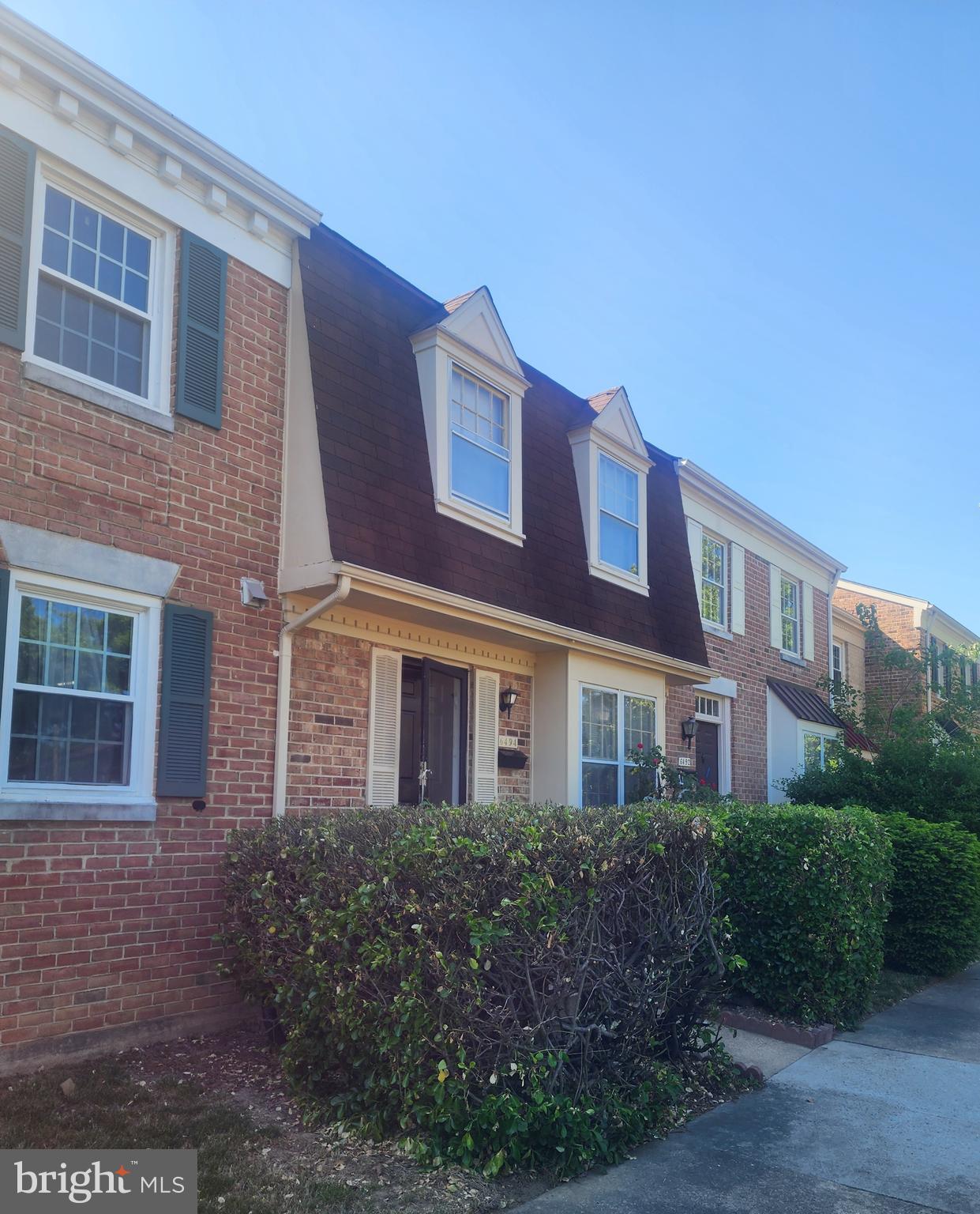 SPRINGFIELD SQUARE - Residential