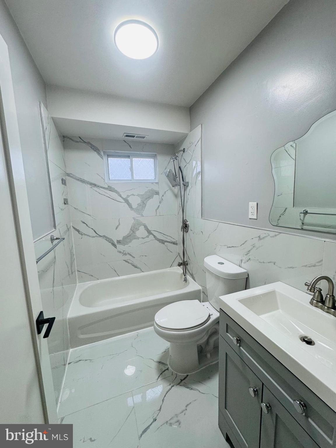 PHILADELPHIA - Residential Lease