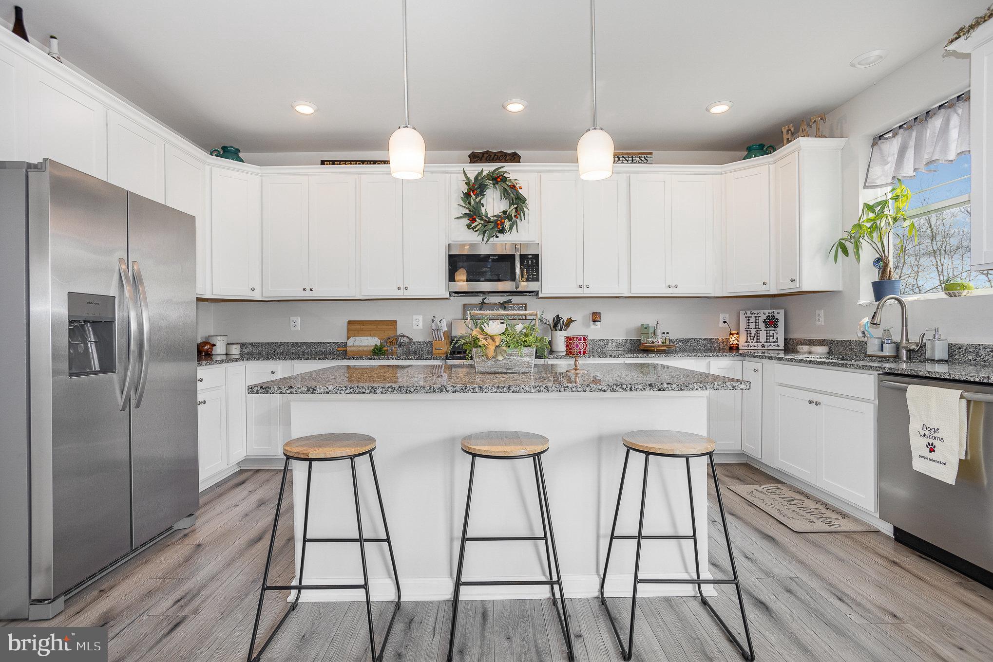 HICKORY RIDGE MEWS - Residential