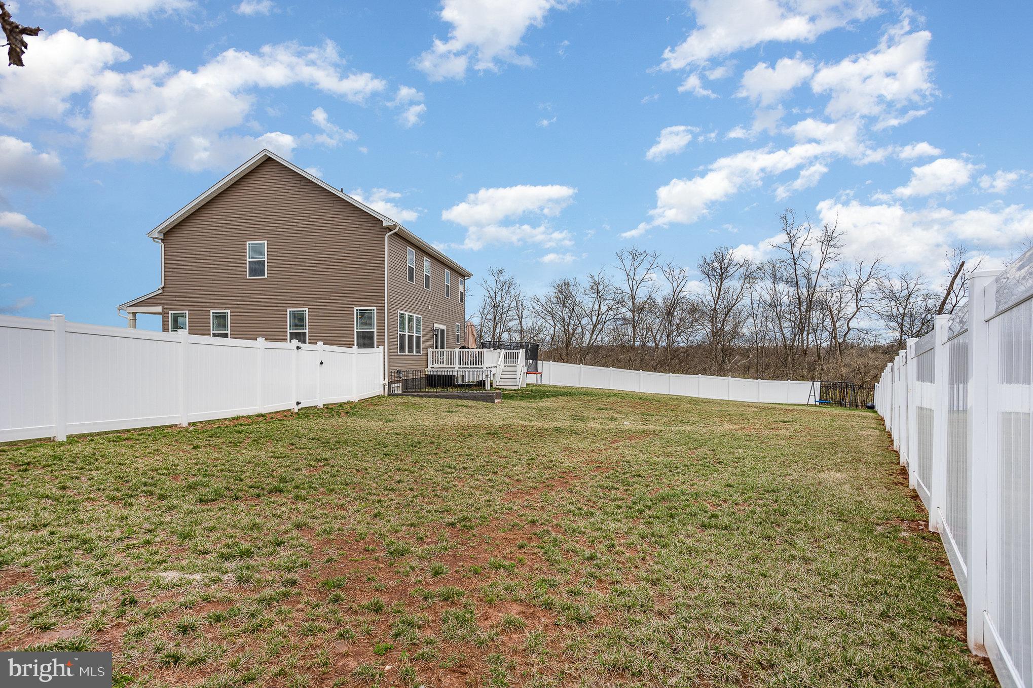 HICKORY RIDGE MEWS - Residential