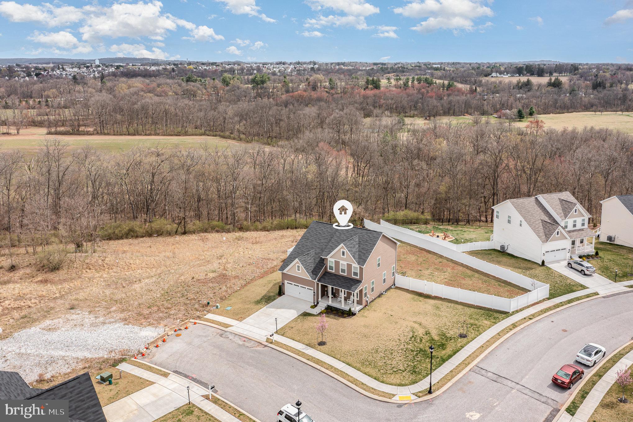 HICKORY RIDGE MEWS - Residential