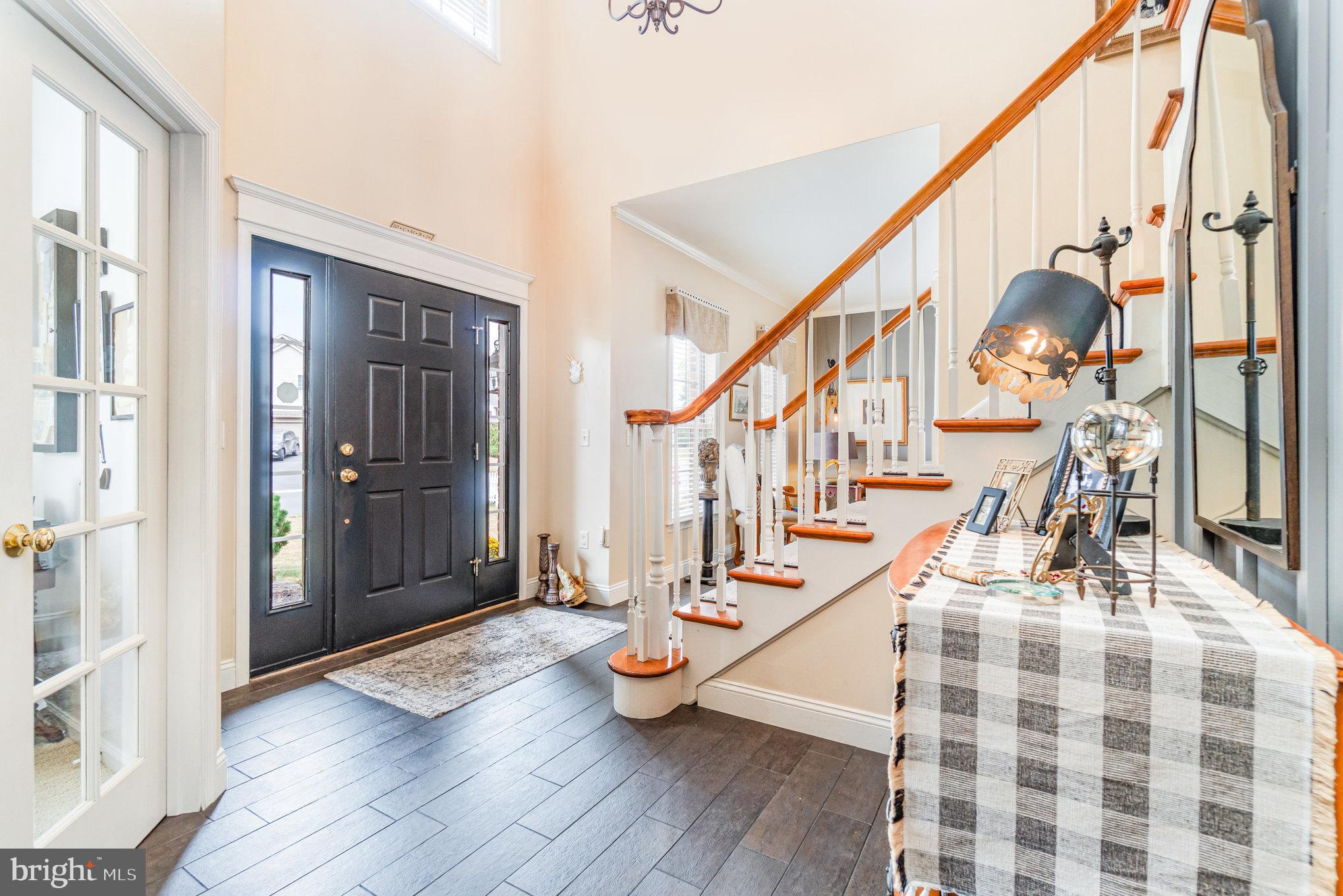 OLDE STONE WAY - Residential