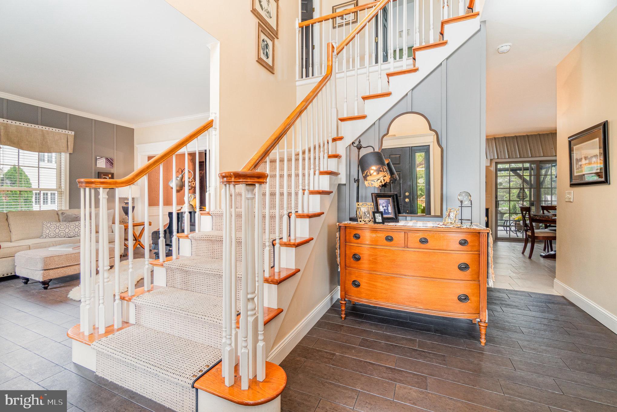 OLDE STONE WAY - Residential