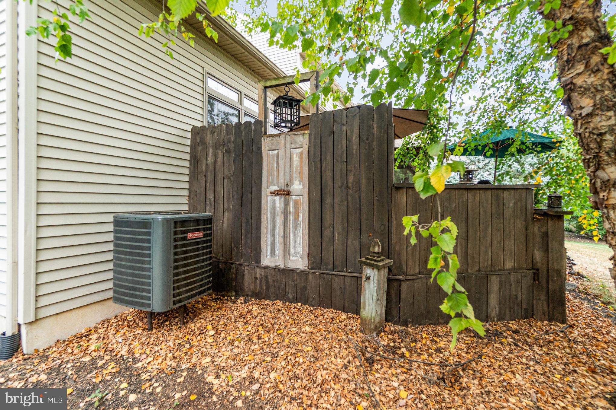 OLDE STONE WAY - Residential