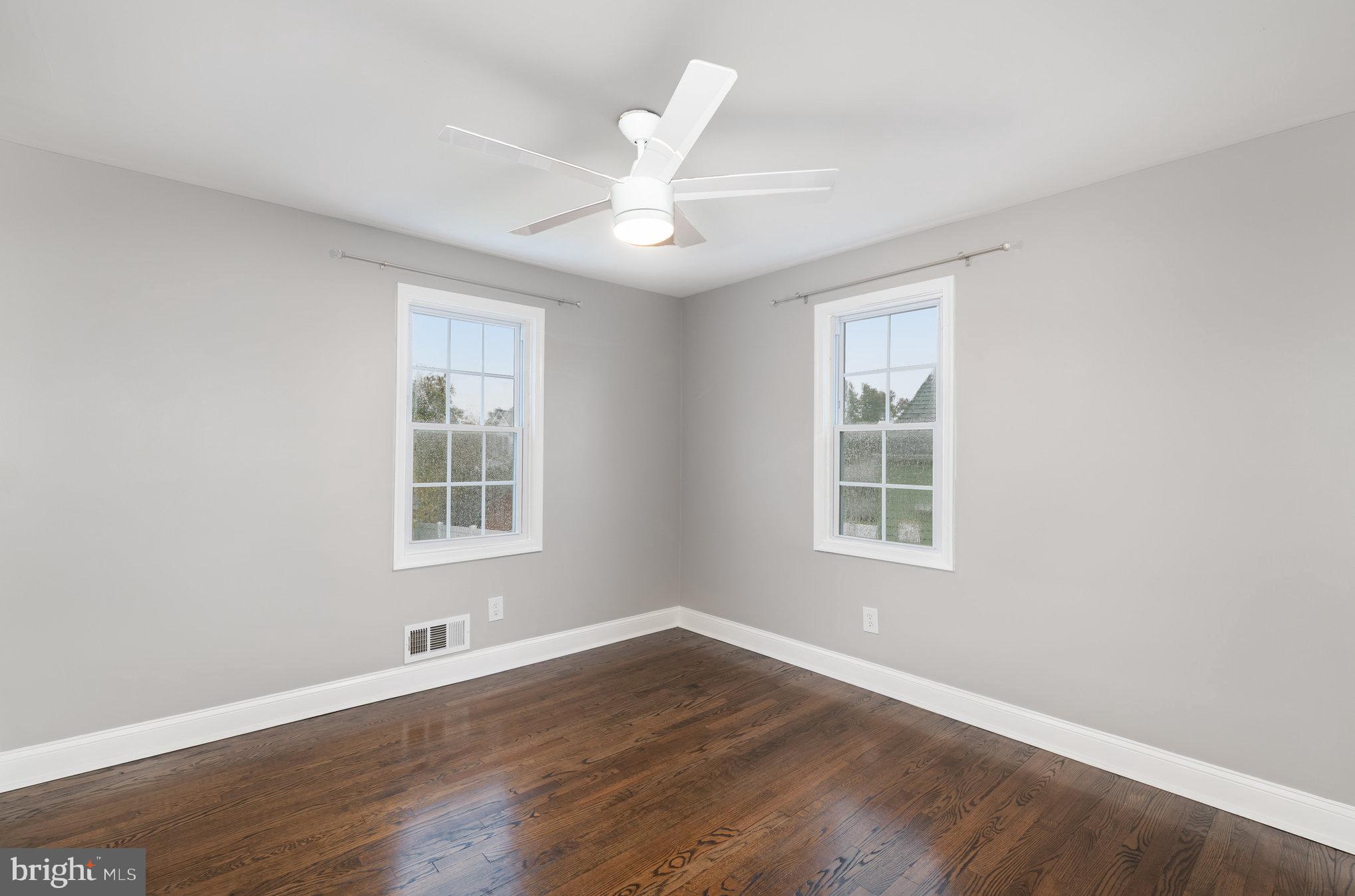 PARKVILLE - Residential