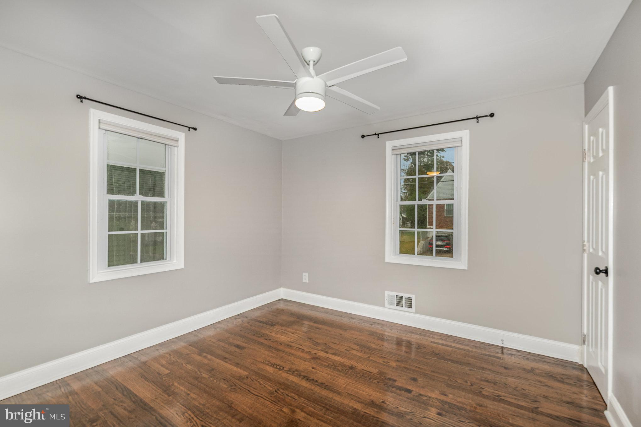 PARKVILLE - Residential