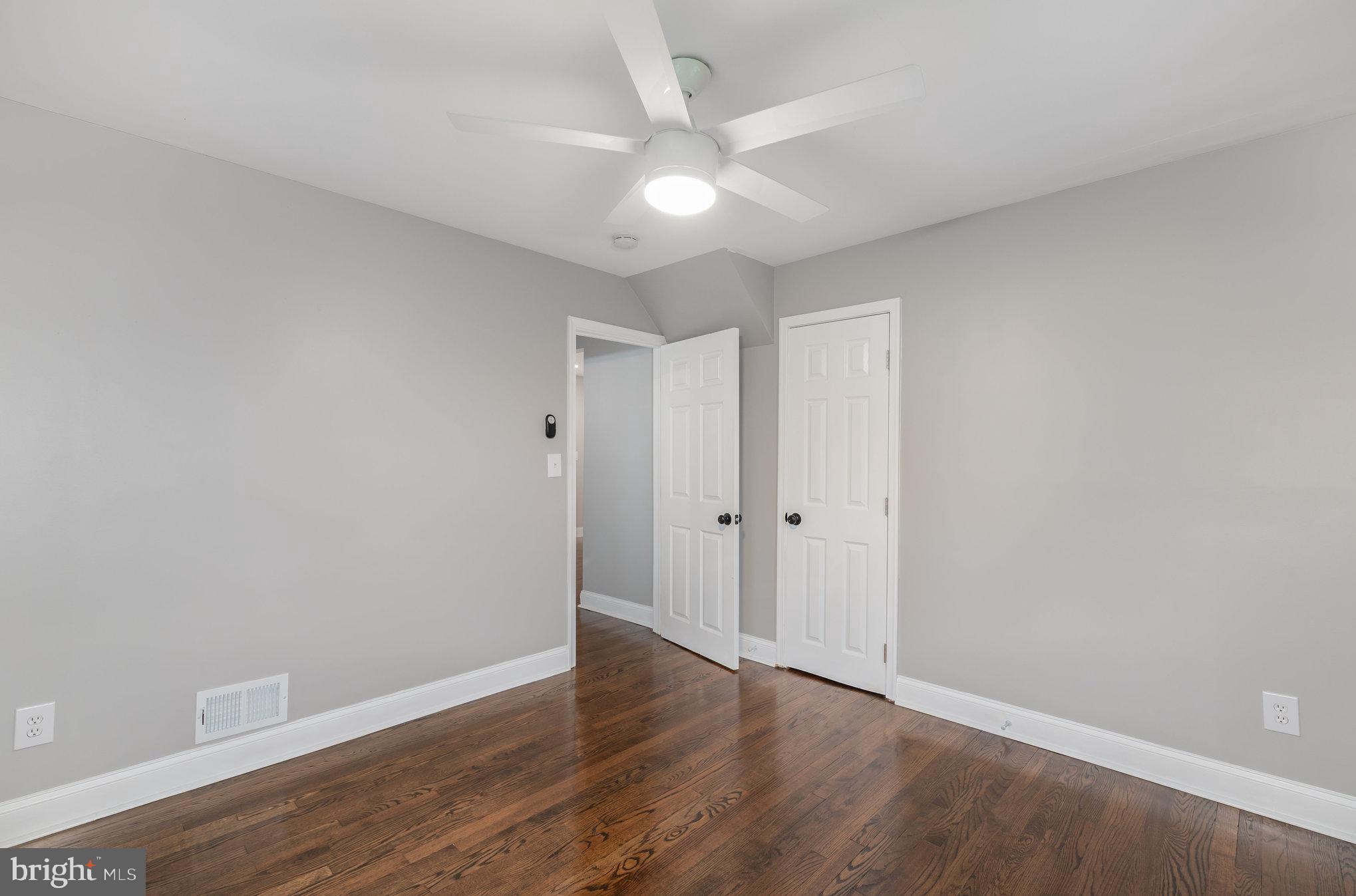 PARKVILLE - Residential