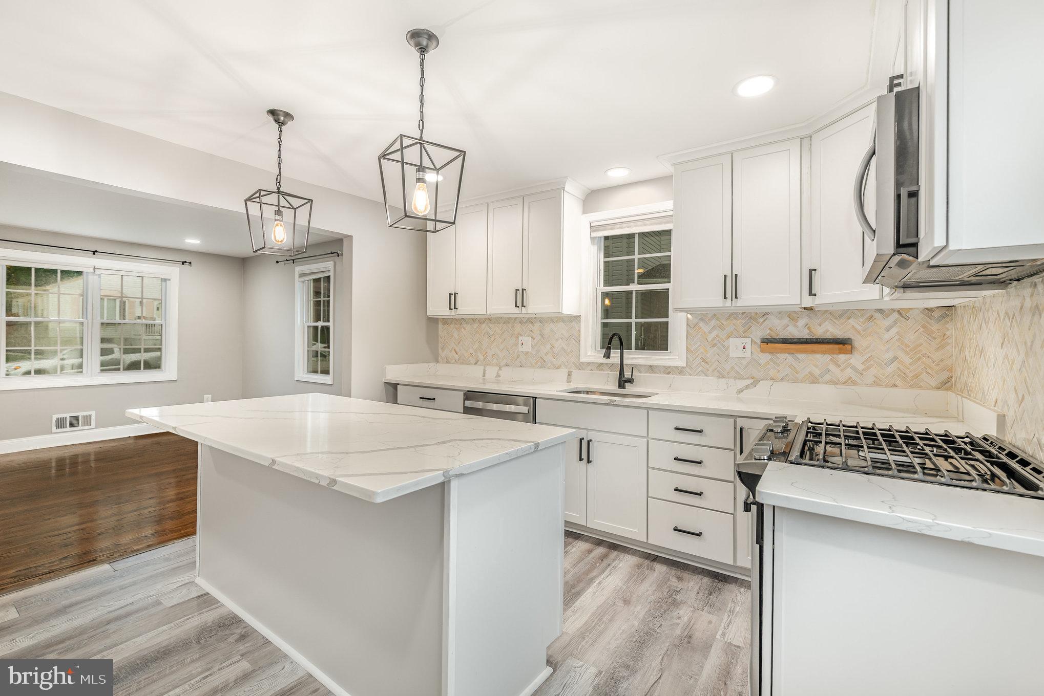 PARKVILLE - Residential