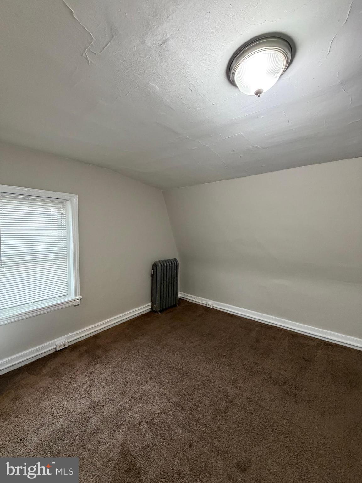 NORRISTOWN - Residential