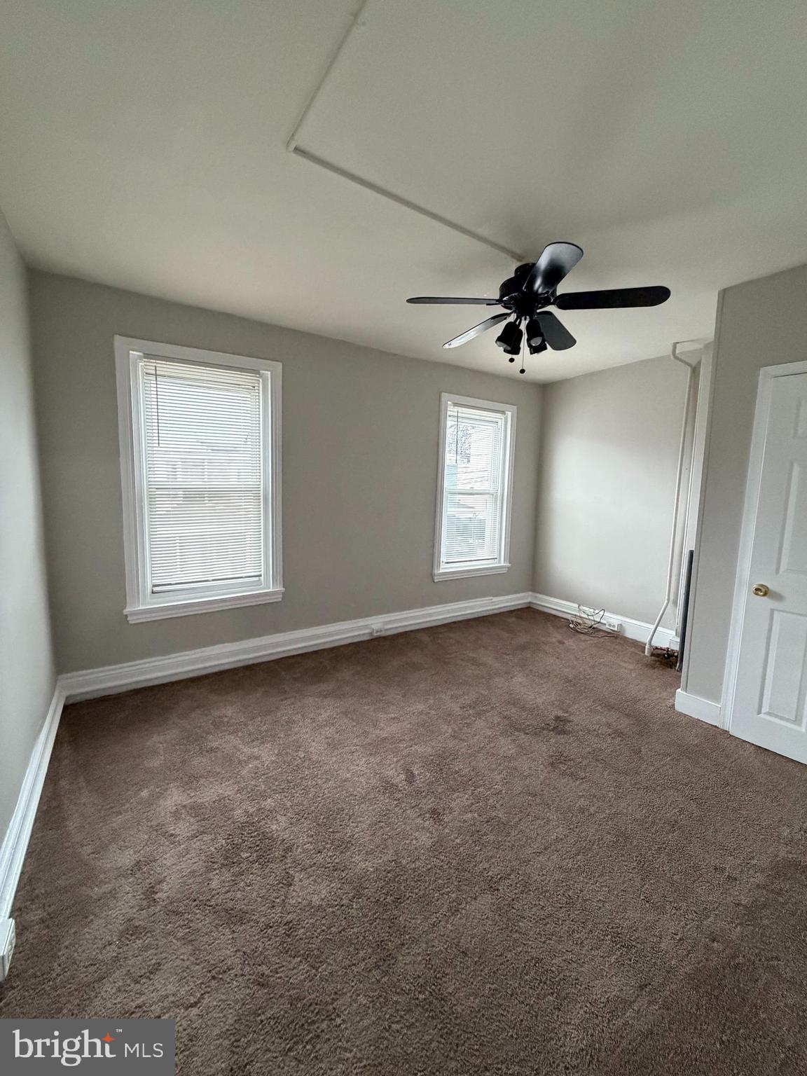 NORRISTOWN - Residential