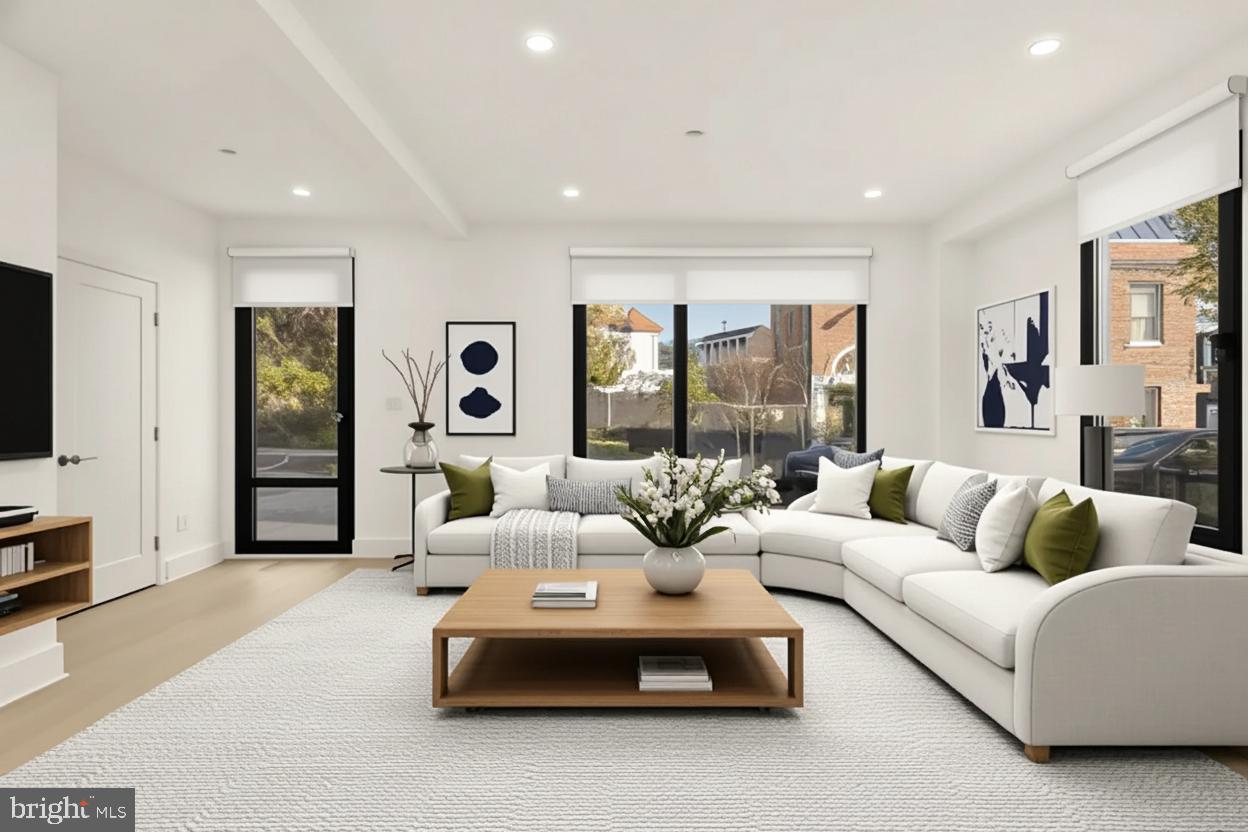 1810 CENTRAL PLACE NE 1