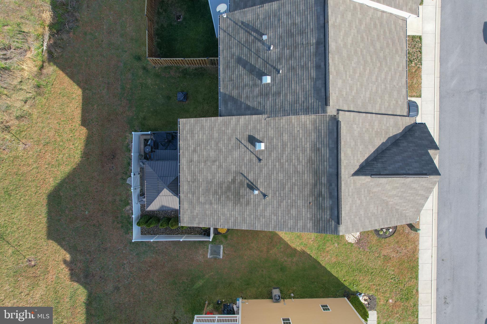 RIVERSIDE VILLAGES - Residential