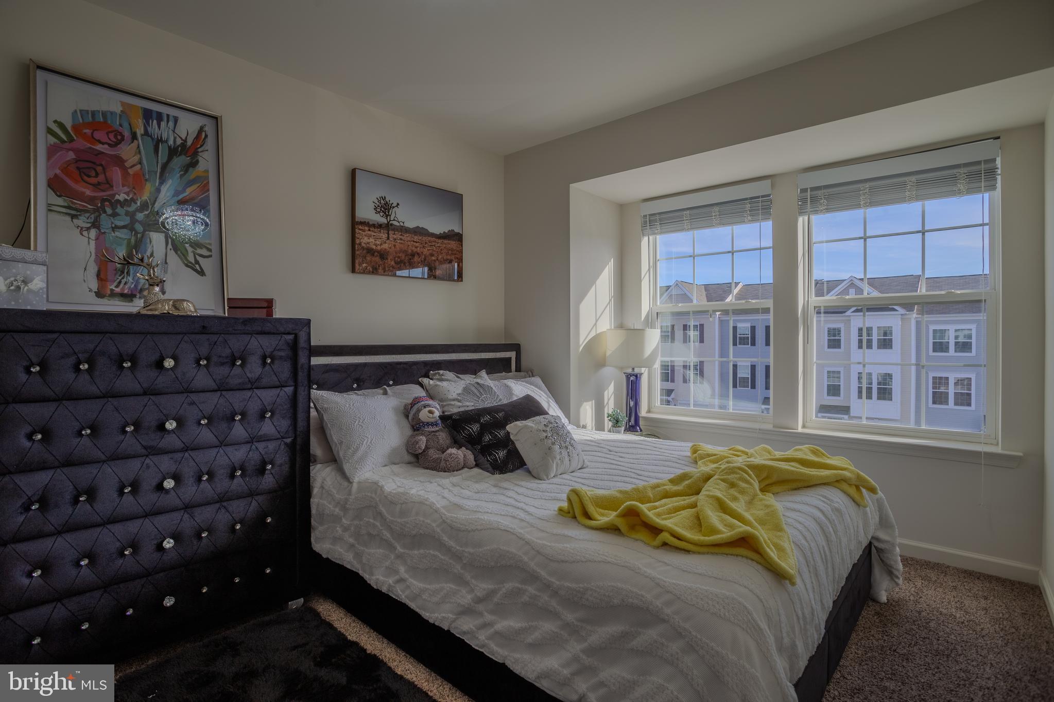 RIVERSIDE VILLAGES - Residential