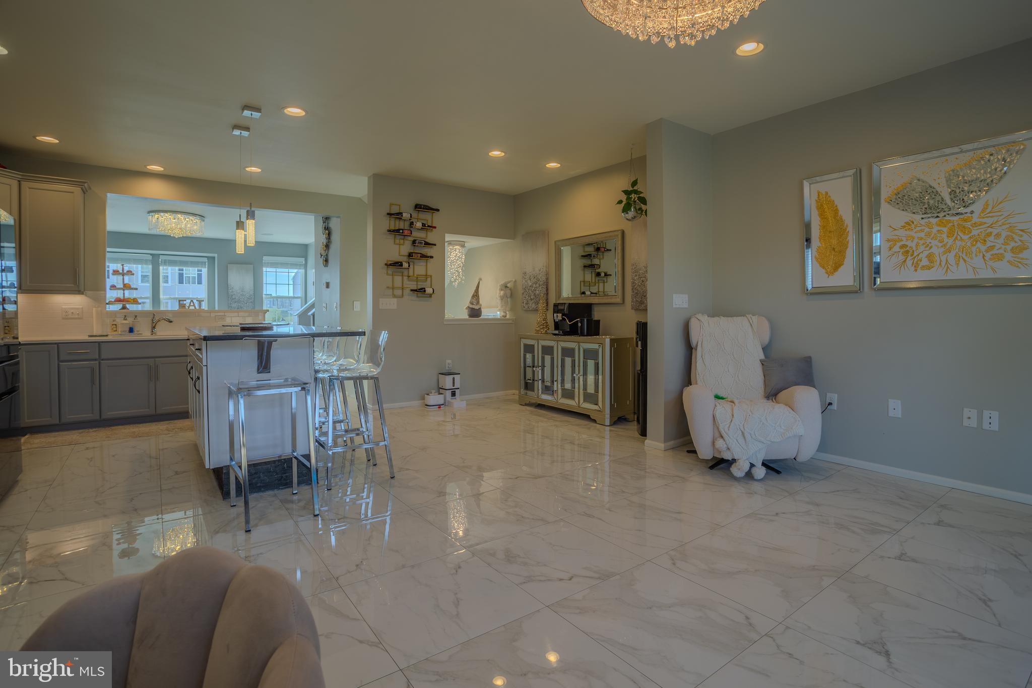 RIVERSIDE VILLAGES - Residential