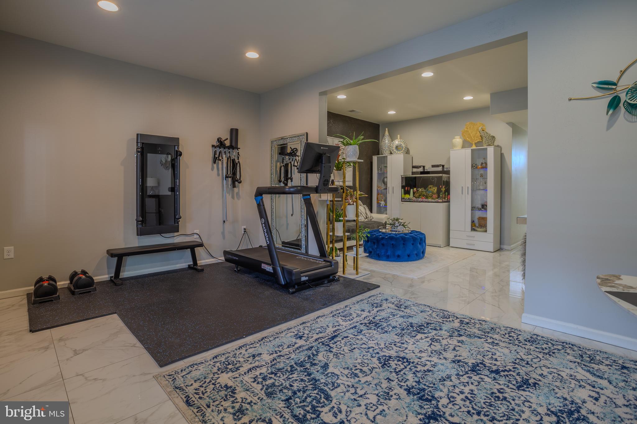 RIVERSIDE VILLAGES - Residential