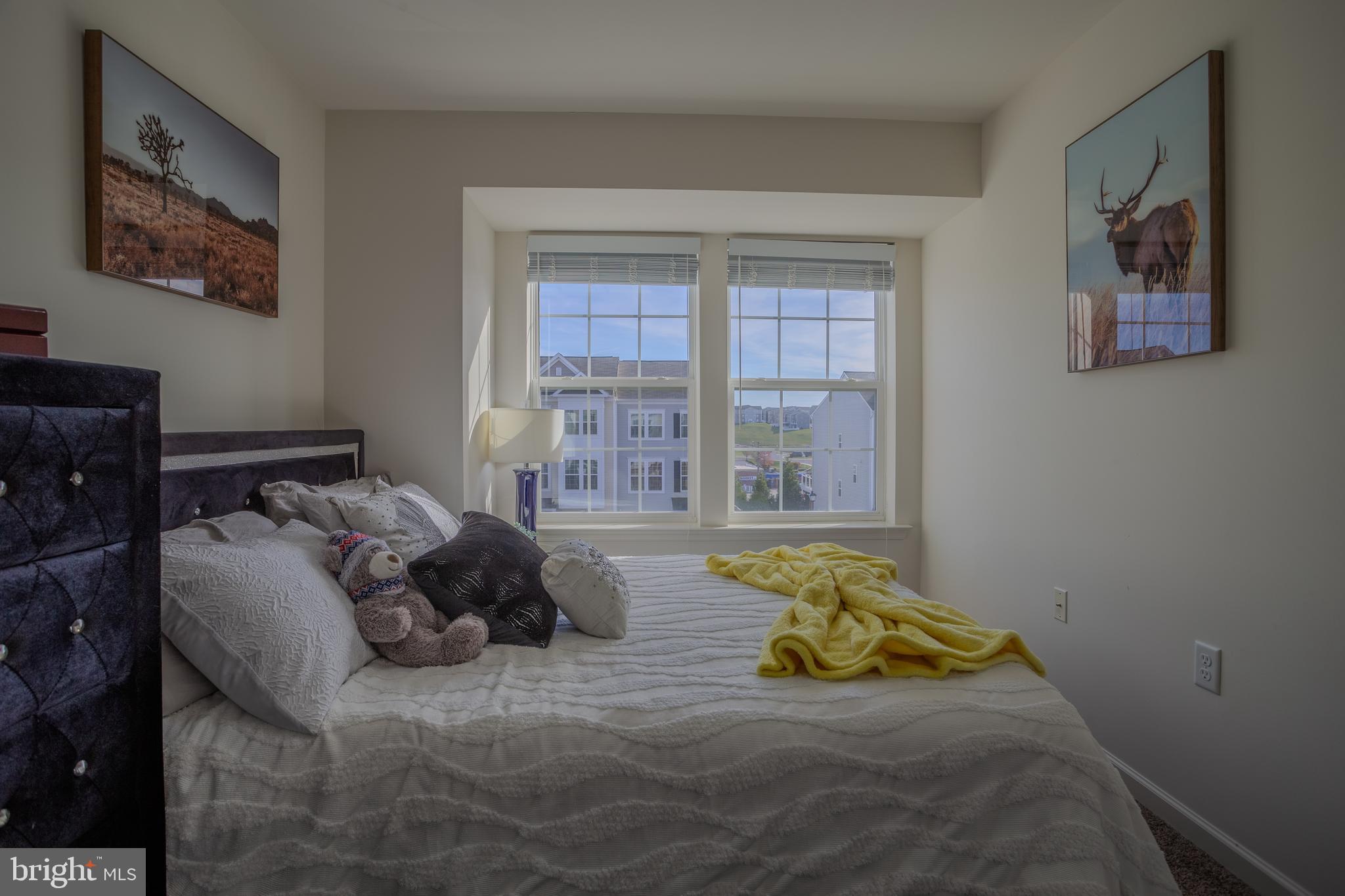 RIVERSIDE VILLAGES - Residential