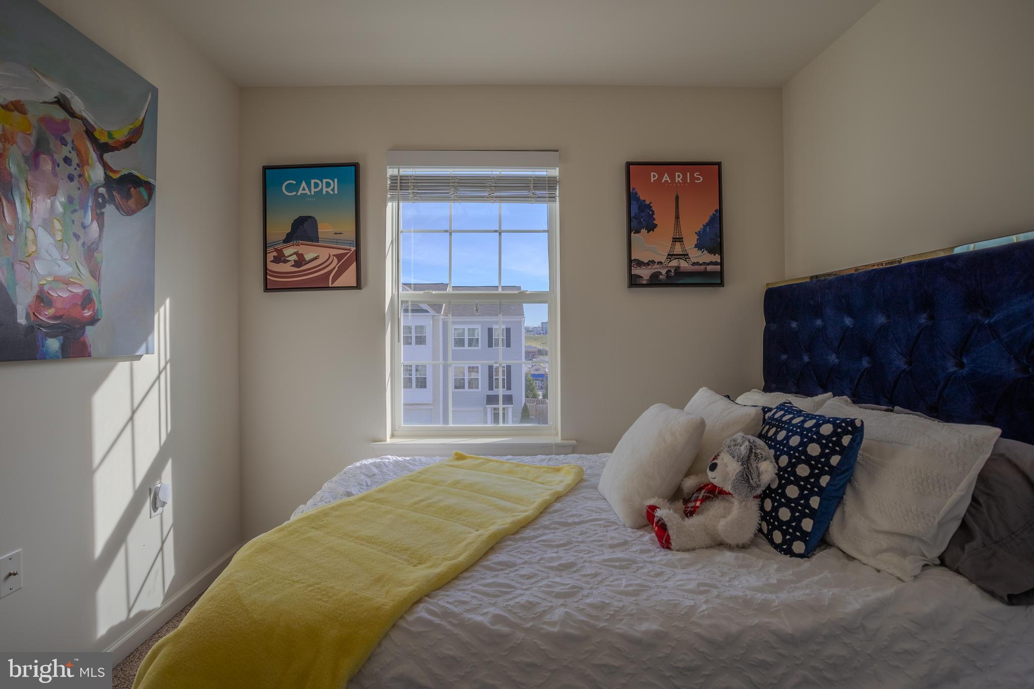 RIVERSIDE VILLAGES - Residential