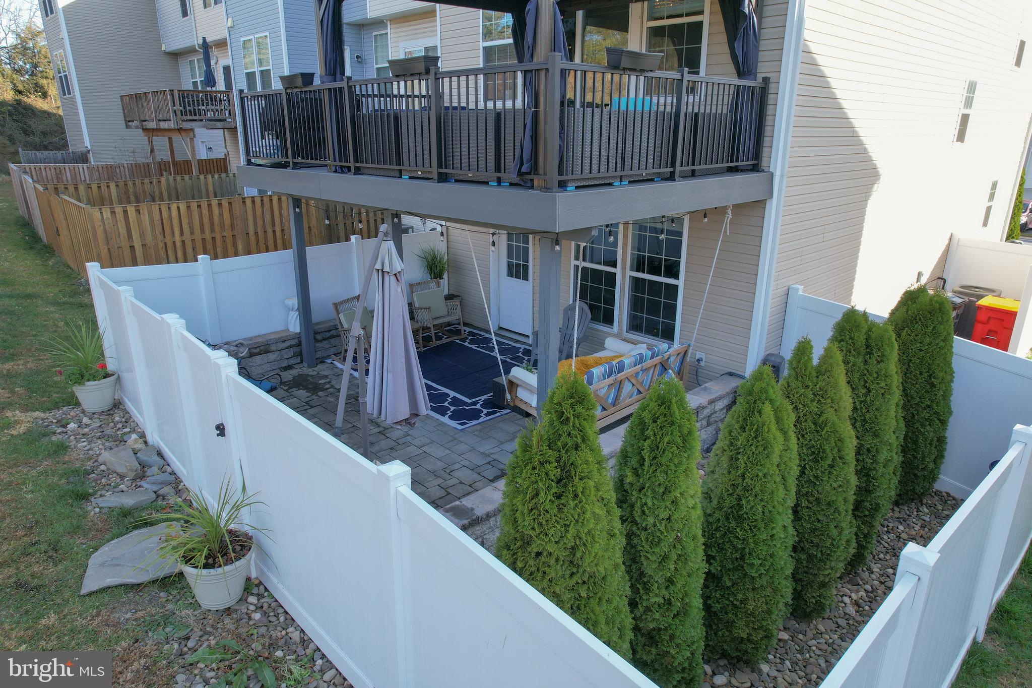 RIVERSIDE VILLAGES - Residential