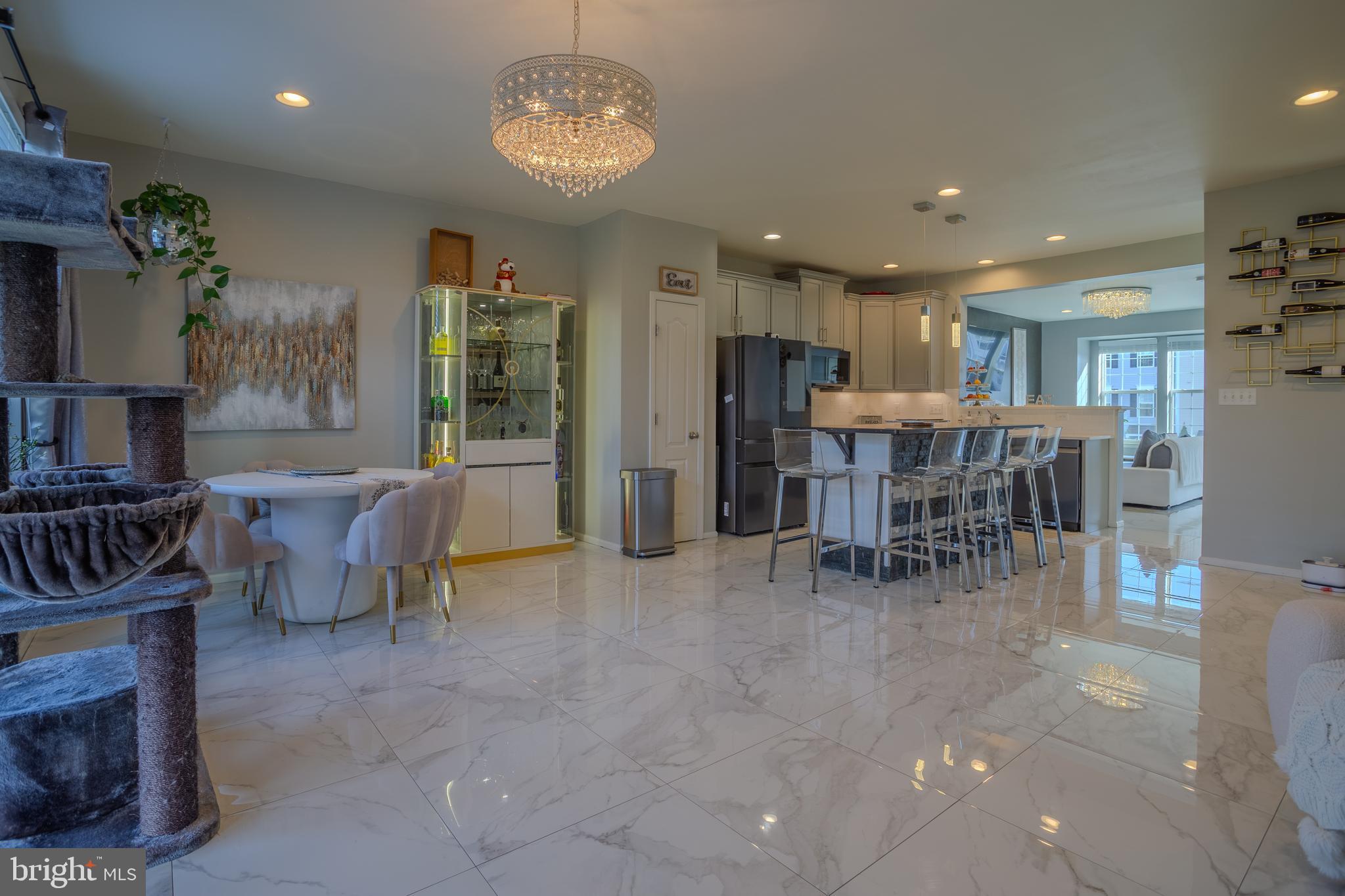 RIVERSIDE VILLAGES - Residential