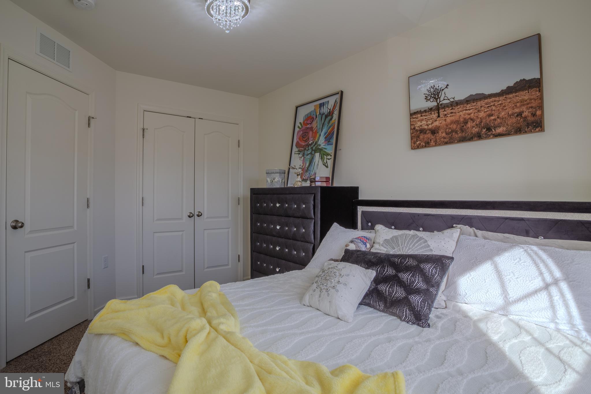 RIVERSIDE VILLAGES - Residential