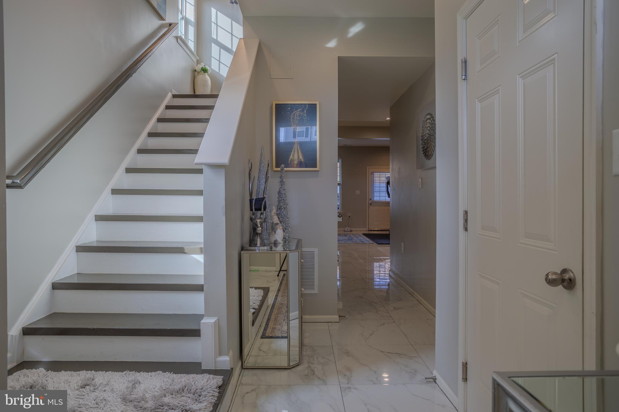 RIVERSIDE VILLAGES - Residential