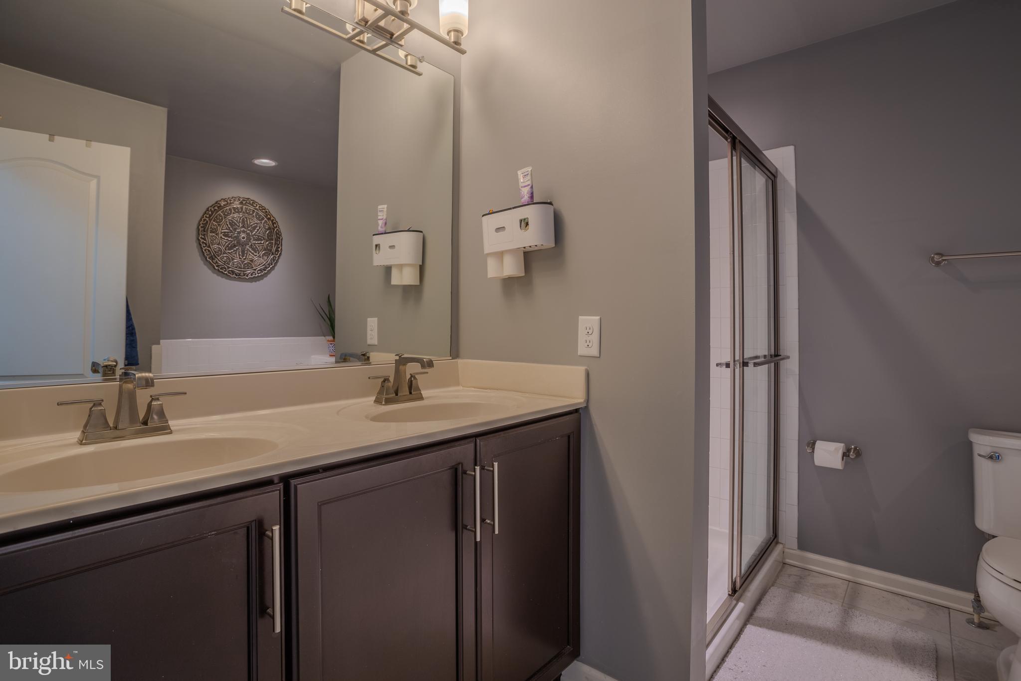 RIVERSIDE VILLAGES - Residential