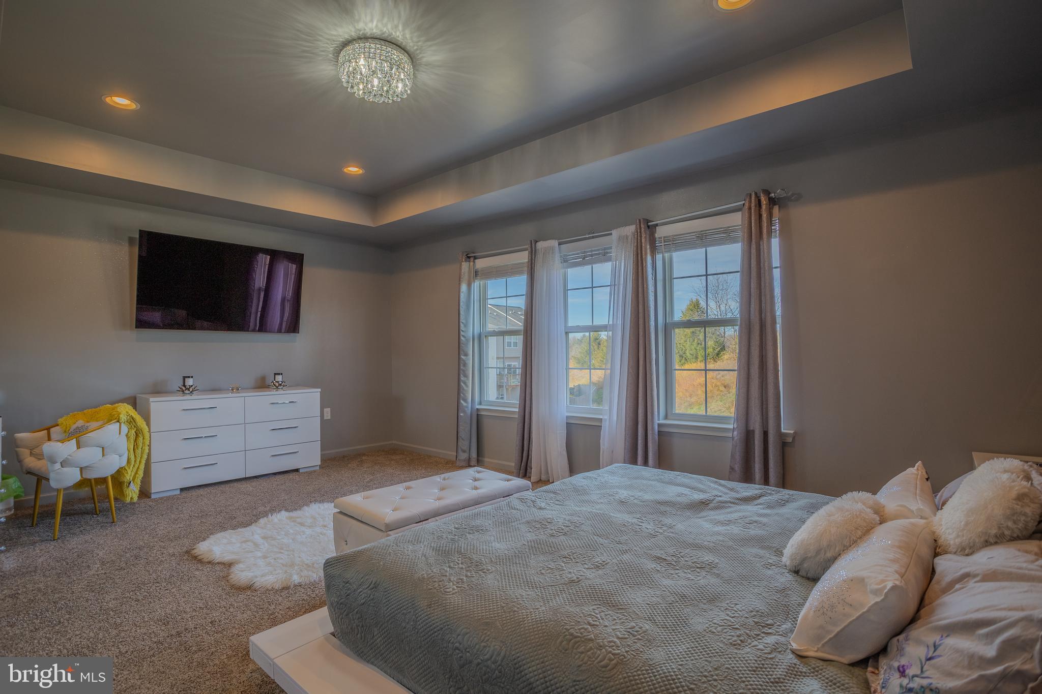 RIVERSIDE VILLAGES - Residential