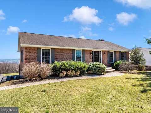 6127 Jefferson Boulevard, Frederick, MD 21703 - MLS#: MDFR2060308
