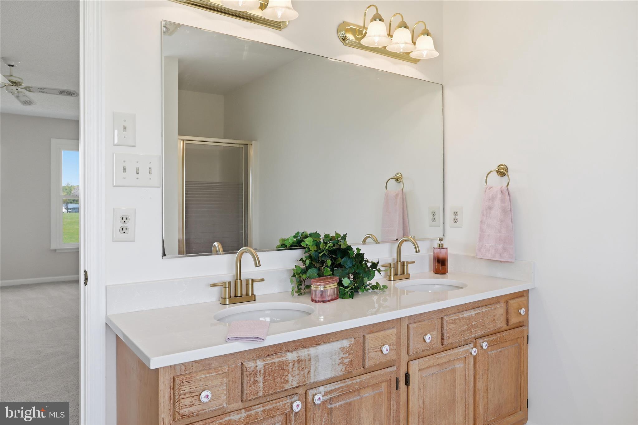 SHENANDOAH POOL FARMS - Residential