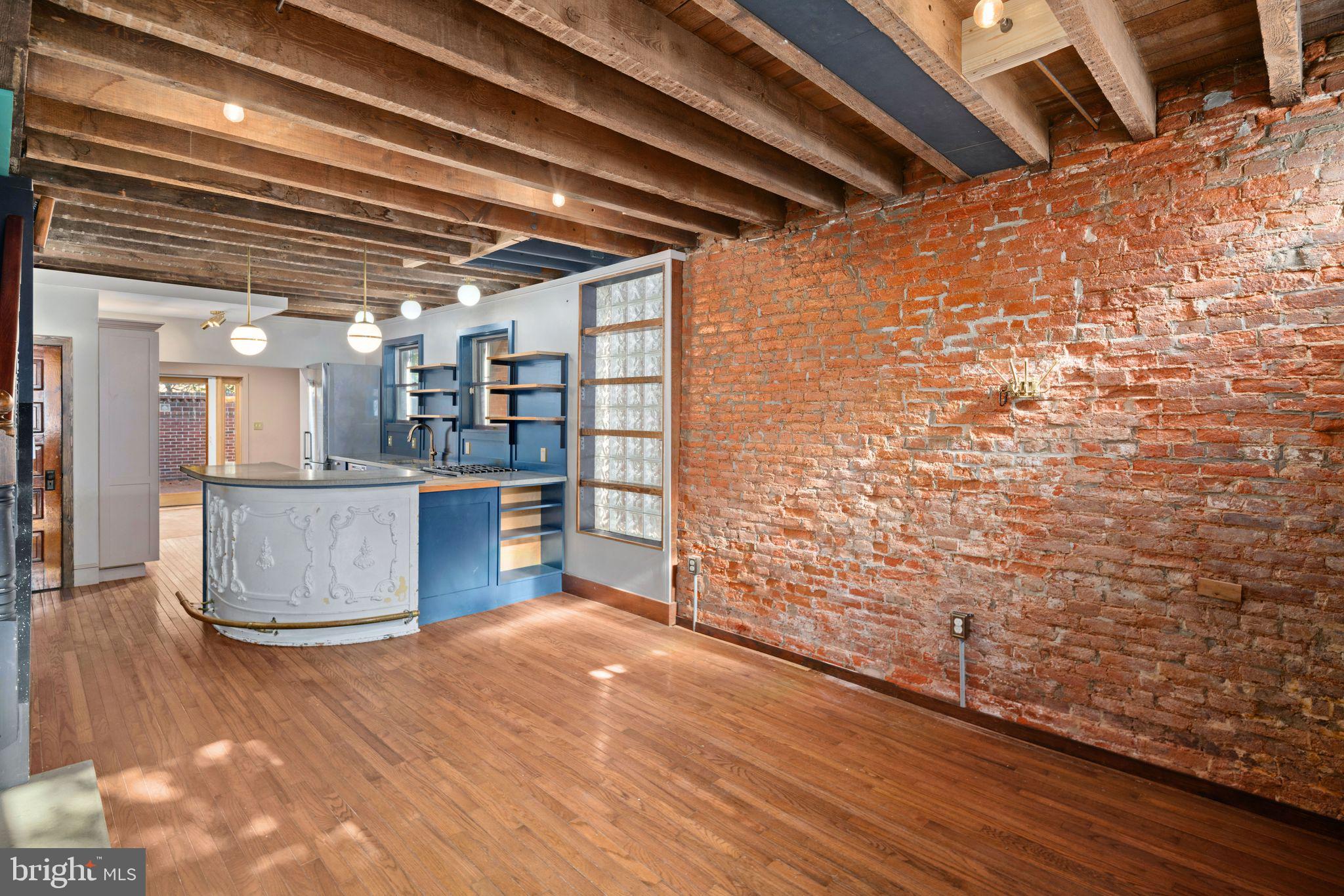 FISHTOWN - Residential Lease