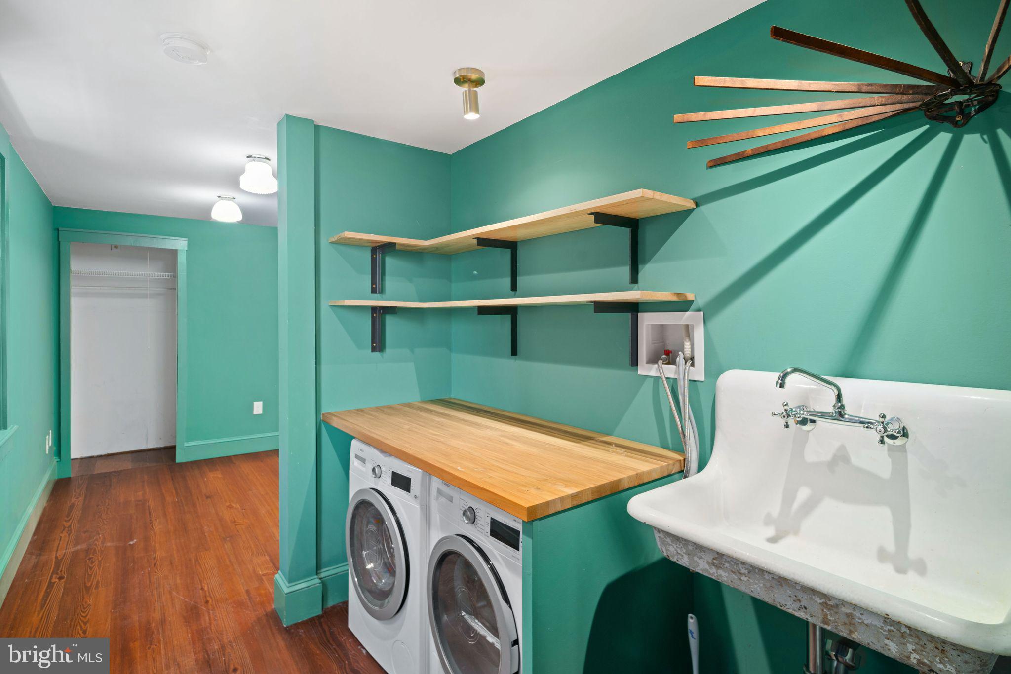 FISHTOWN - Residential Lease