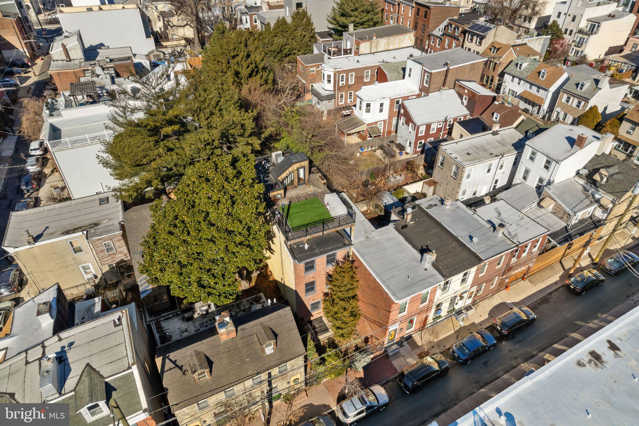 FISHTOWN - Residential Lease