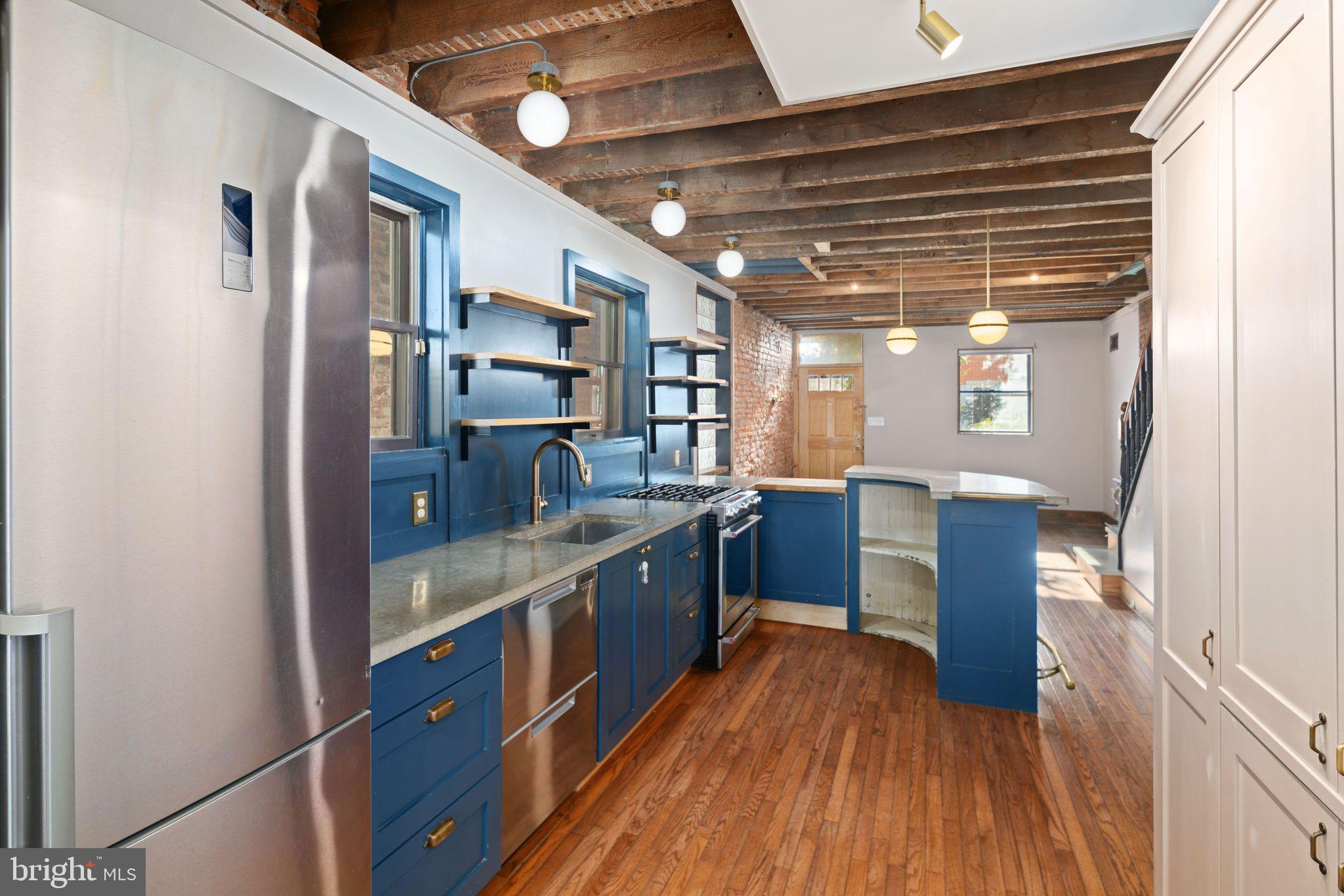 FISHTOWN - Residential Lease