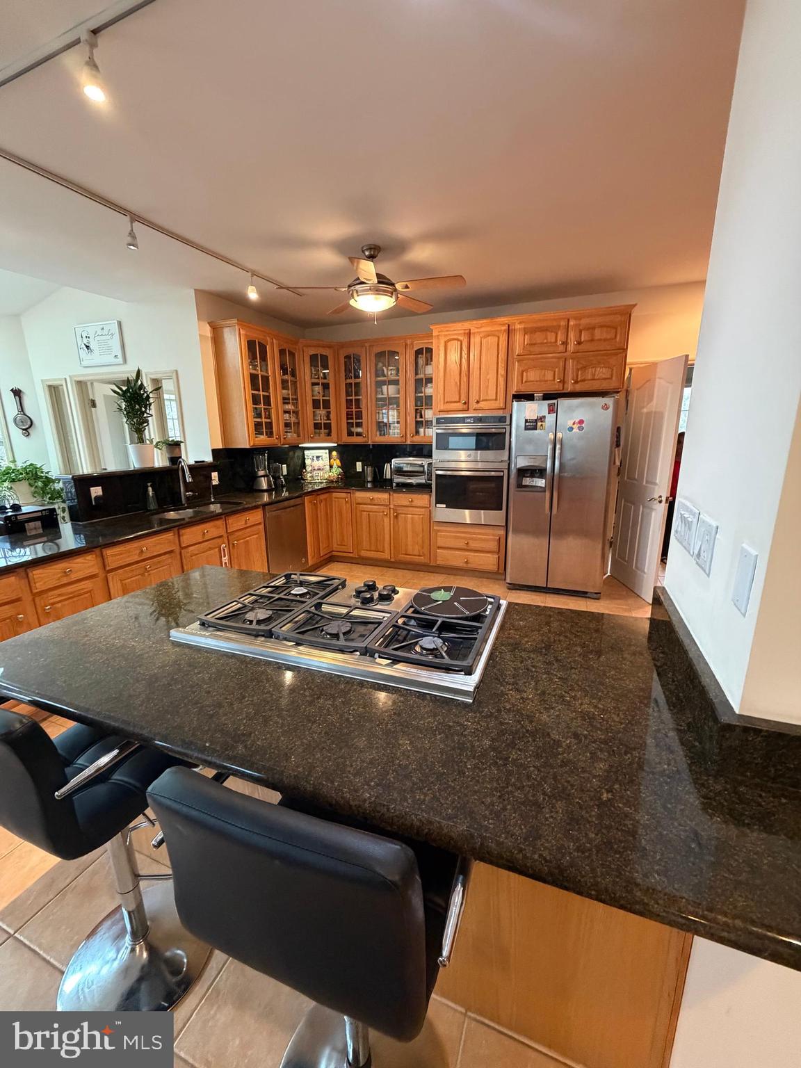 HUNT CLUB - Residential