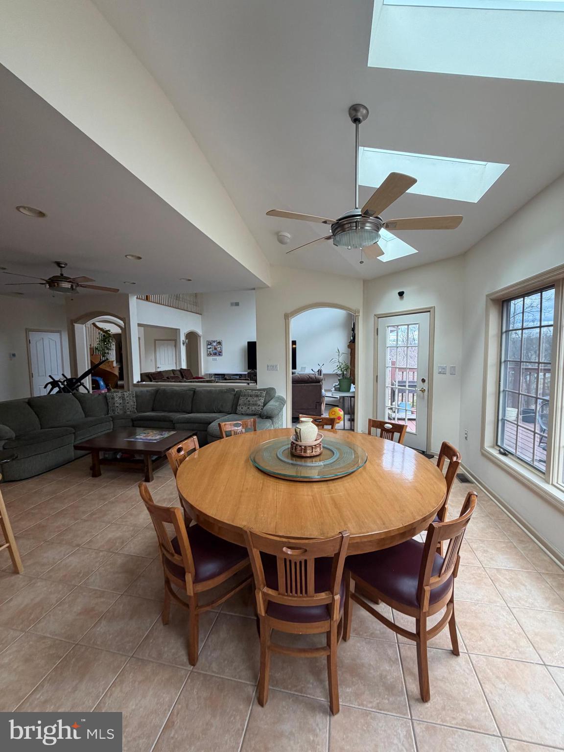 HUNT CLUB - Residential