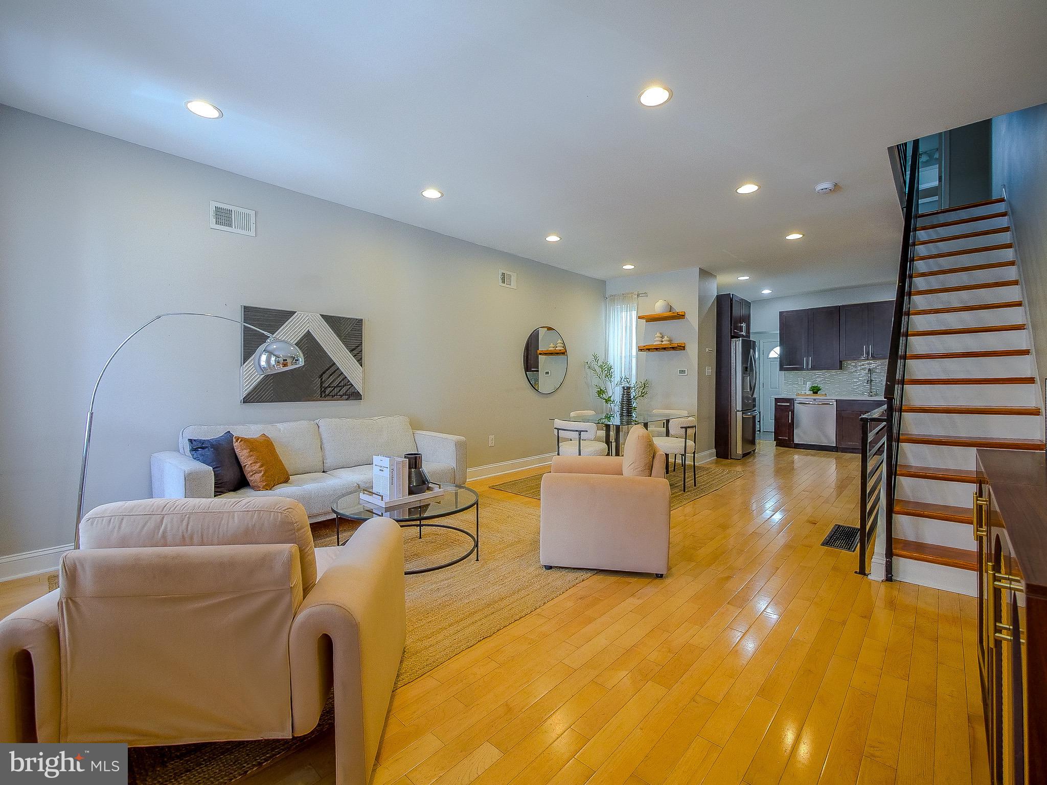 2528 KIMBALL STREET