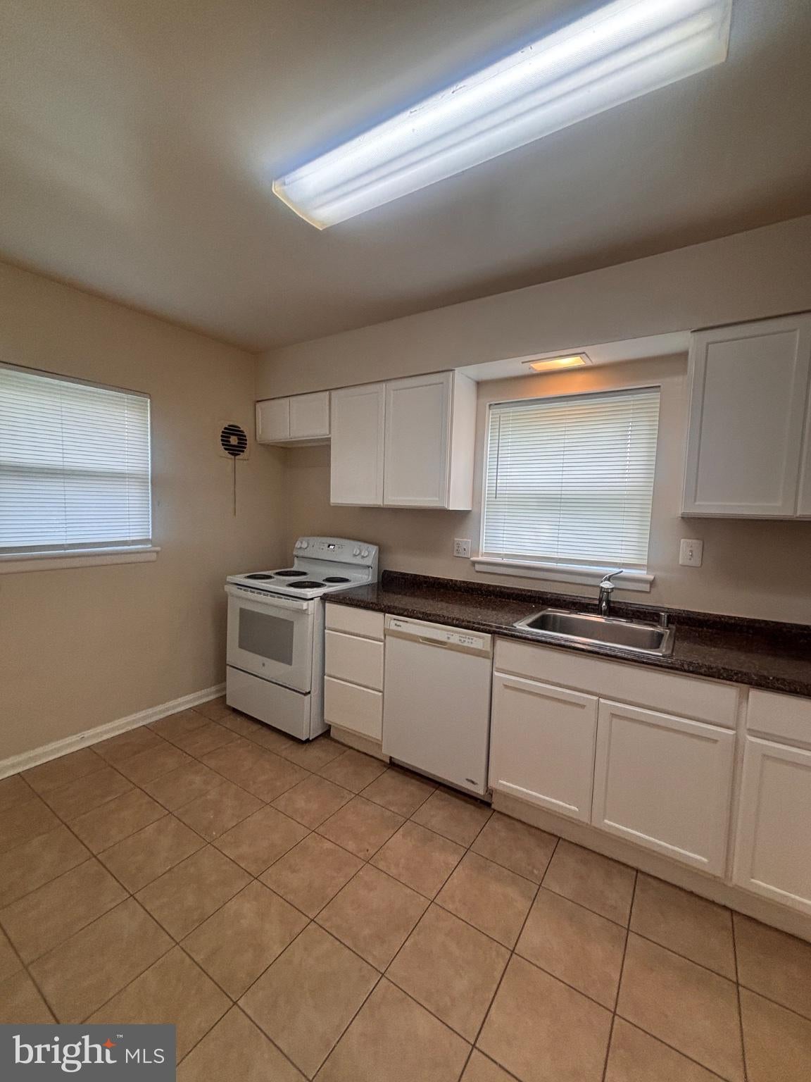 11203 DODSON LANE