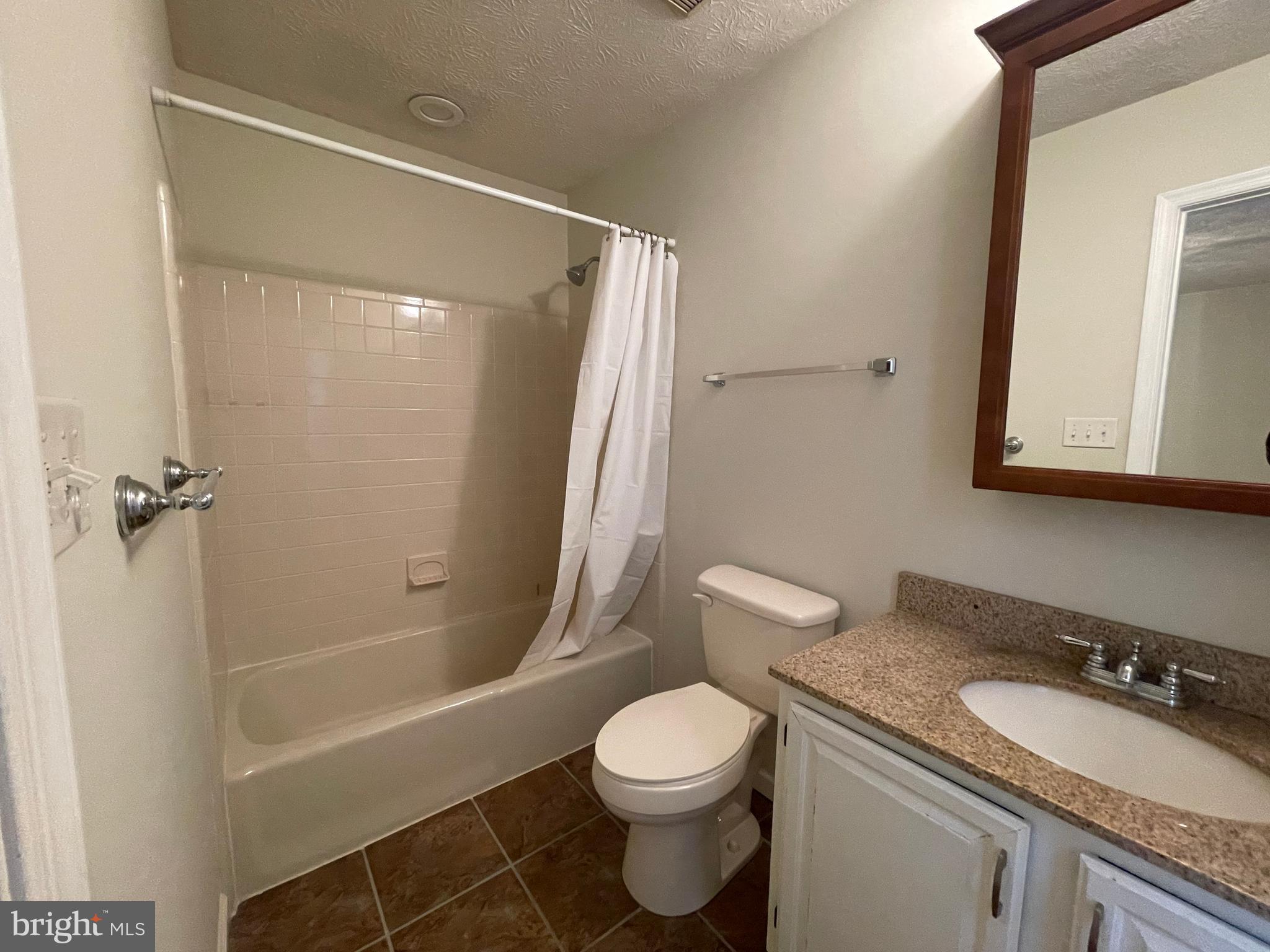 ORCHID PARK OF WILDEWOOD - Residential Lease