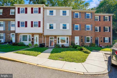 Townhouse For Sale - 14373 Berkshire Drive<br/> WOODBRIDGE, VA 22193