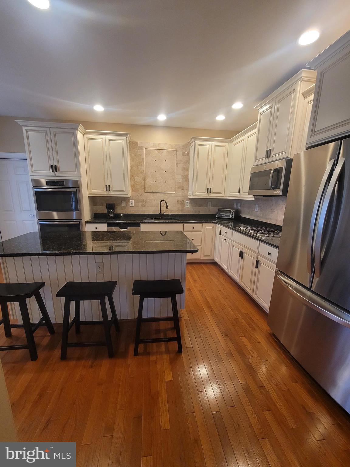 WEATHERSTONE - Residential