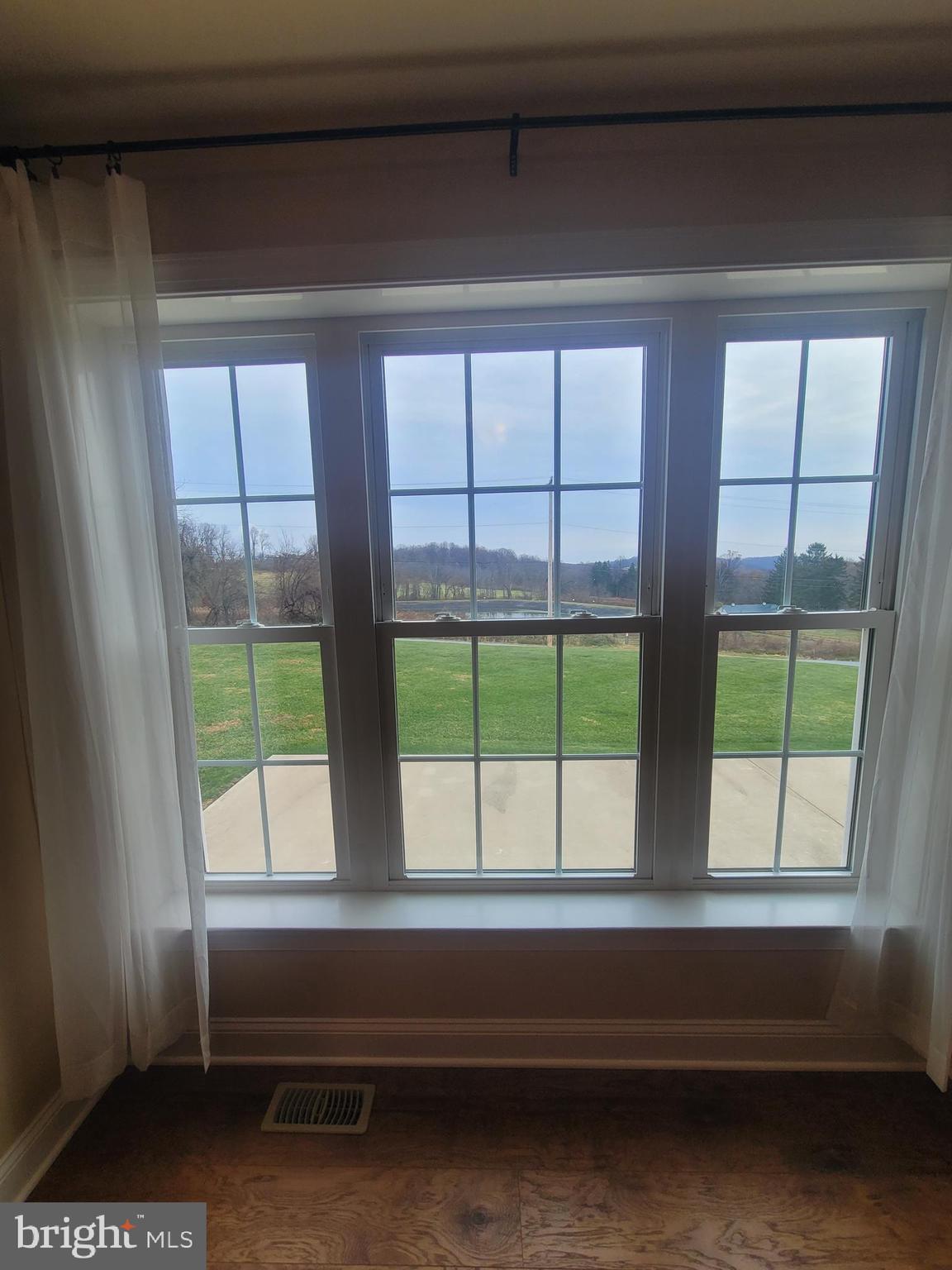 WEATHERSTONE - Residential