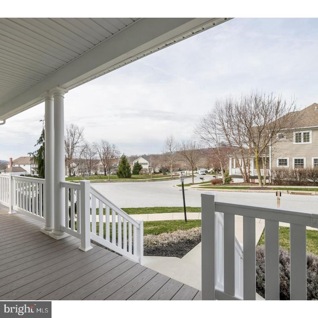 WEATHERSTONE - Residential