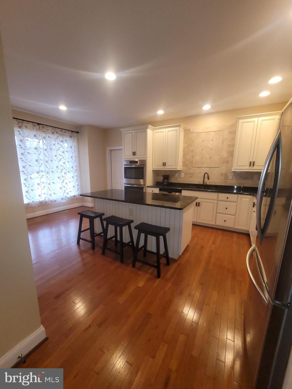 WEATHERSTONE - Residential