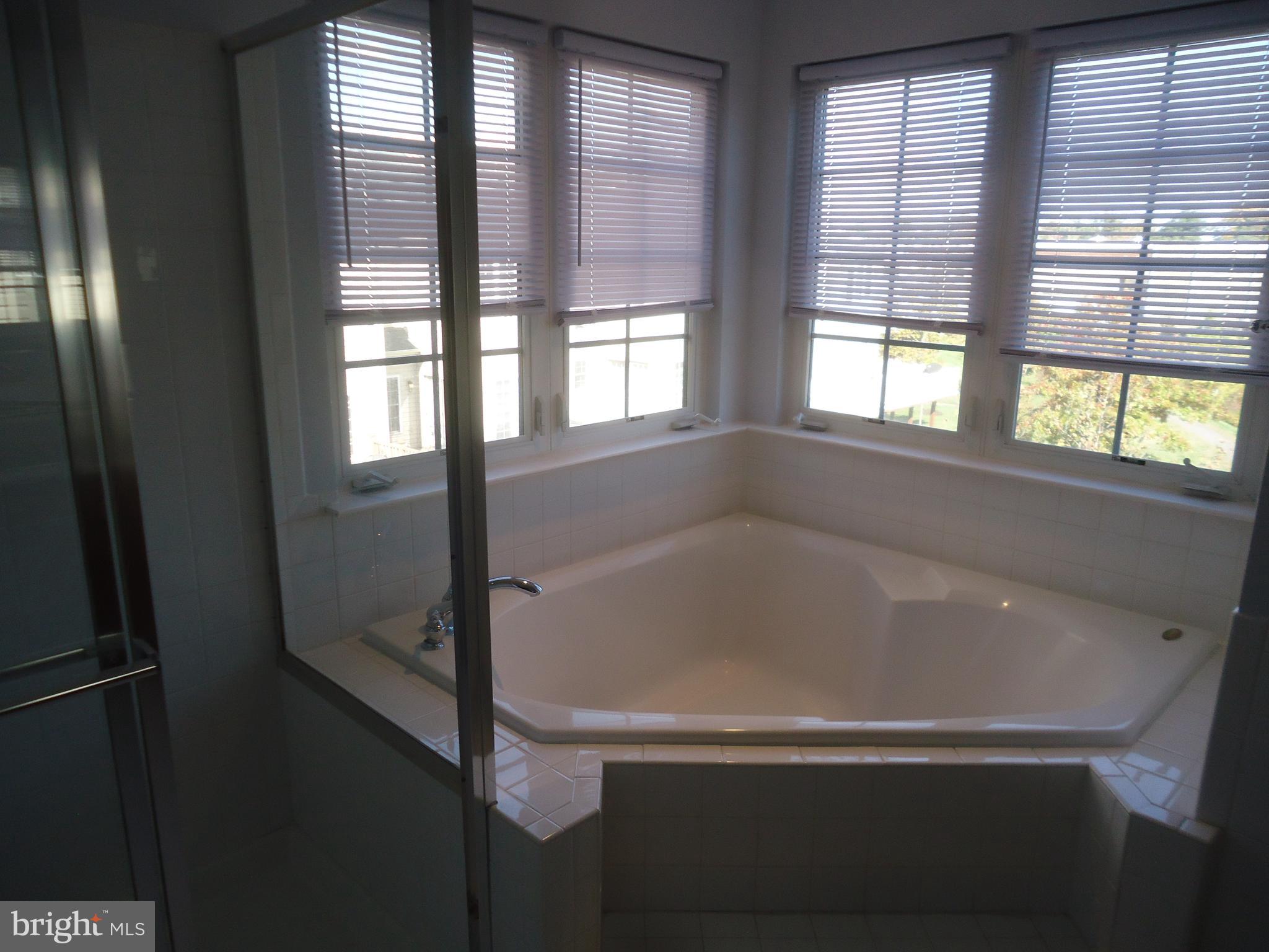 FAIR CREST - Residential Lease