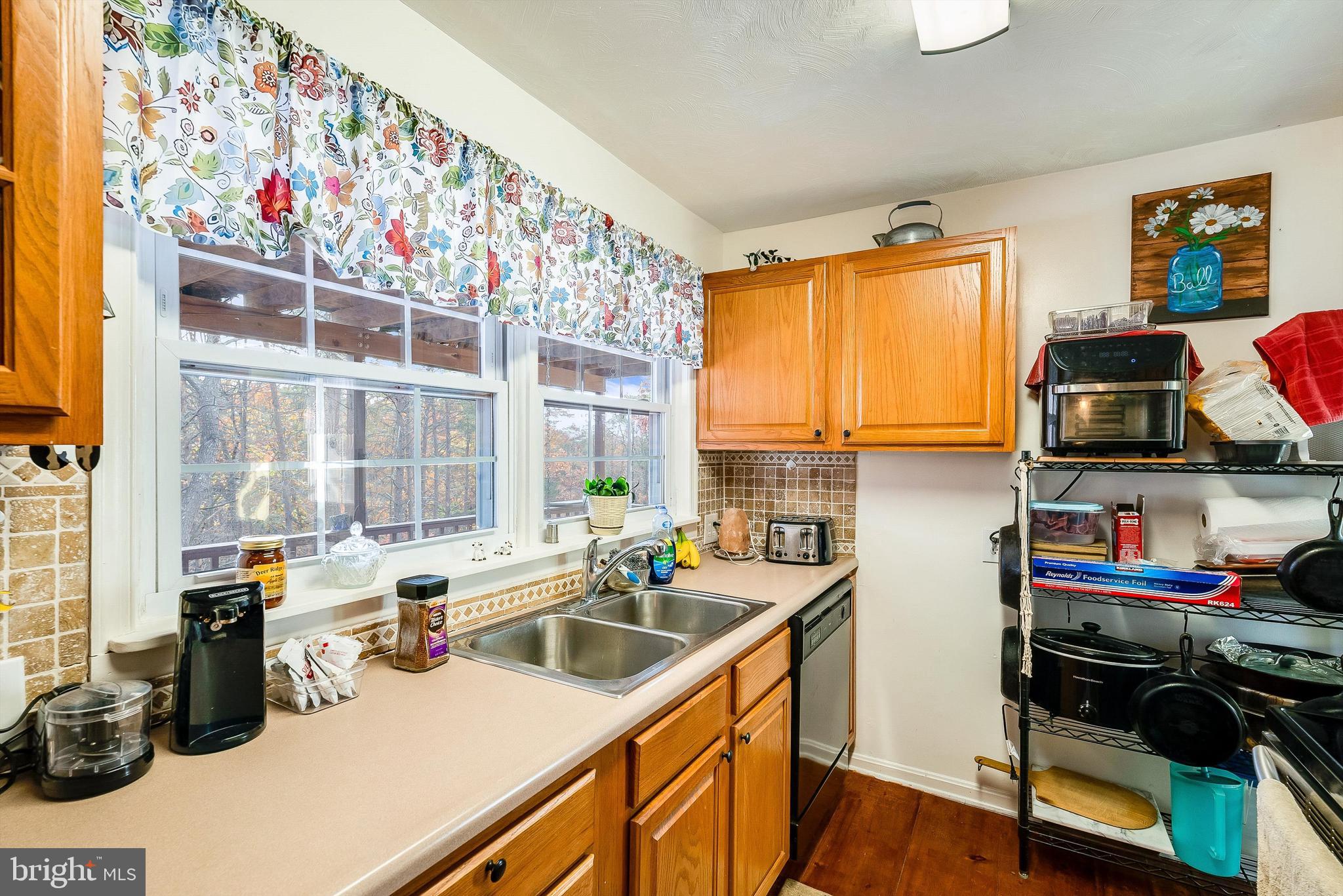 ASPEN HILLS - Residential