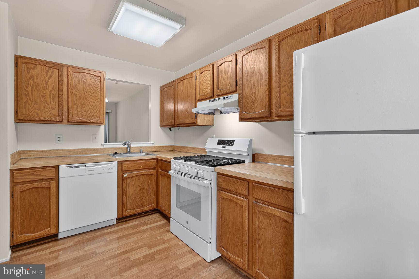 1337 ALDERTON LANE